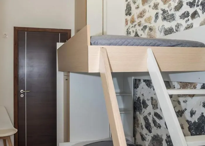 Stone 2 Apartment *